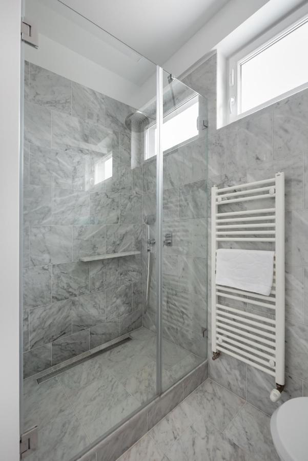 New Praga Urban Modern Apartment *